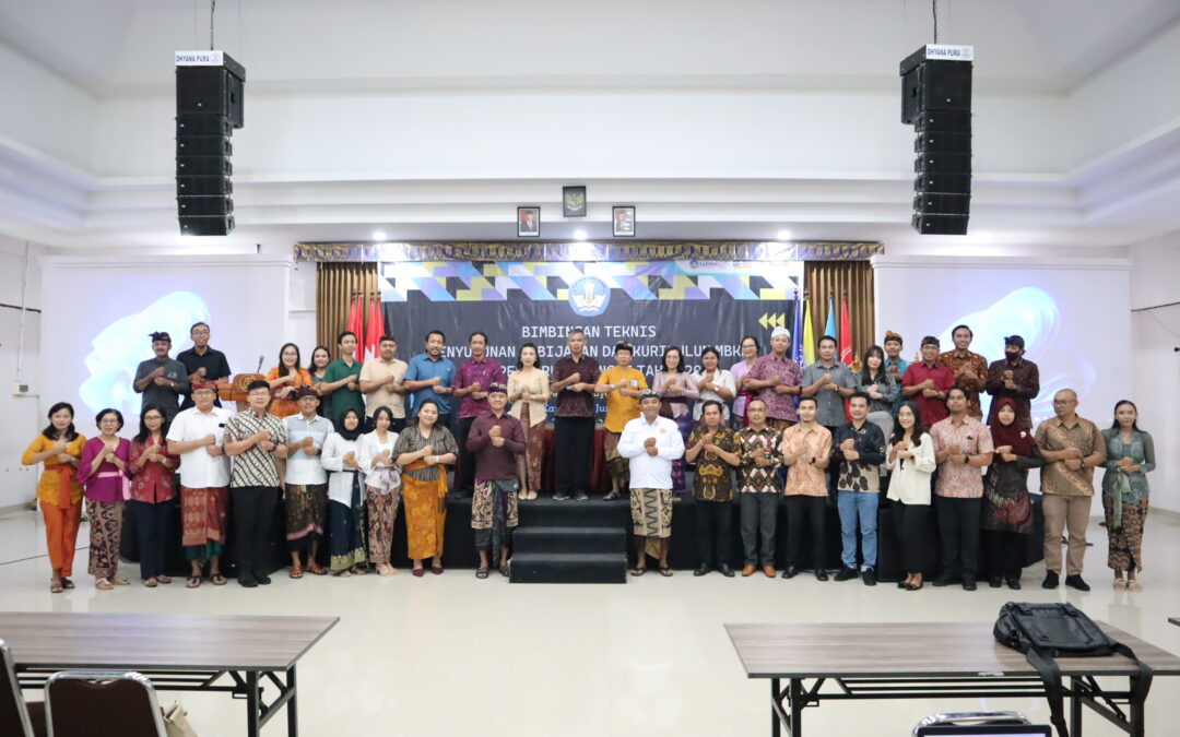 BIMTEK Penyusunan Kebijakan dan Kurikulum MBKM Kementerian Pendidikan, Kebudayaan, Riset dan Teknologi,  LLDIKTI VIII di Universitas Dhyana Pura